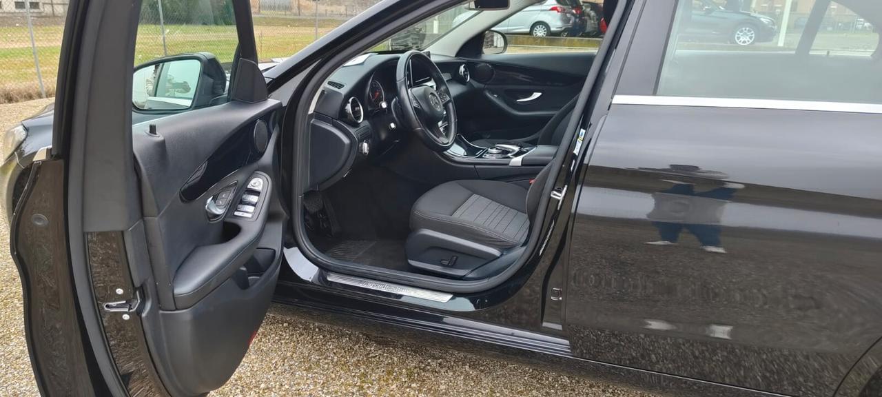Mercedes-benz C 180 d Auto Premium