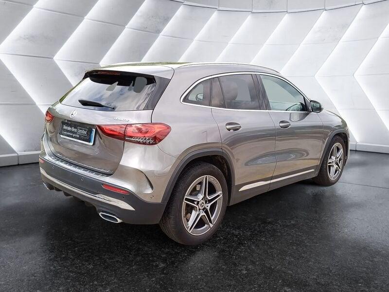 Mercedes-Benz GLA 220 d Premium 4matic auto