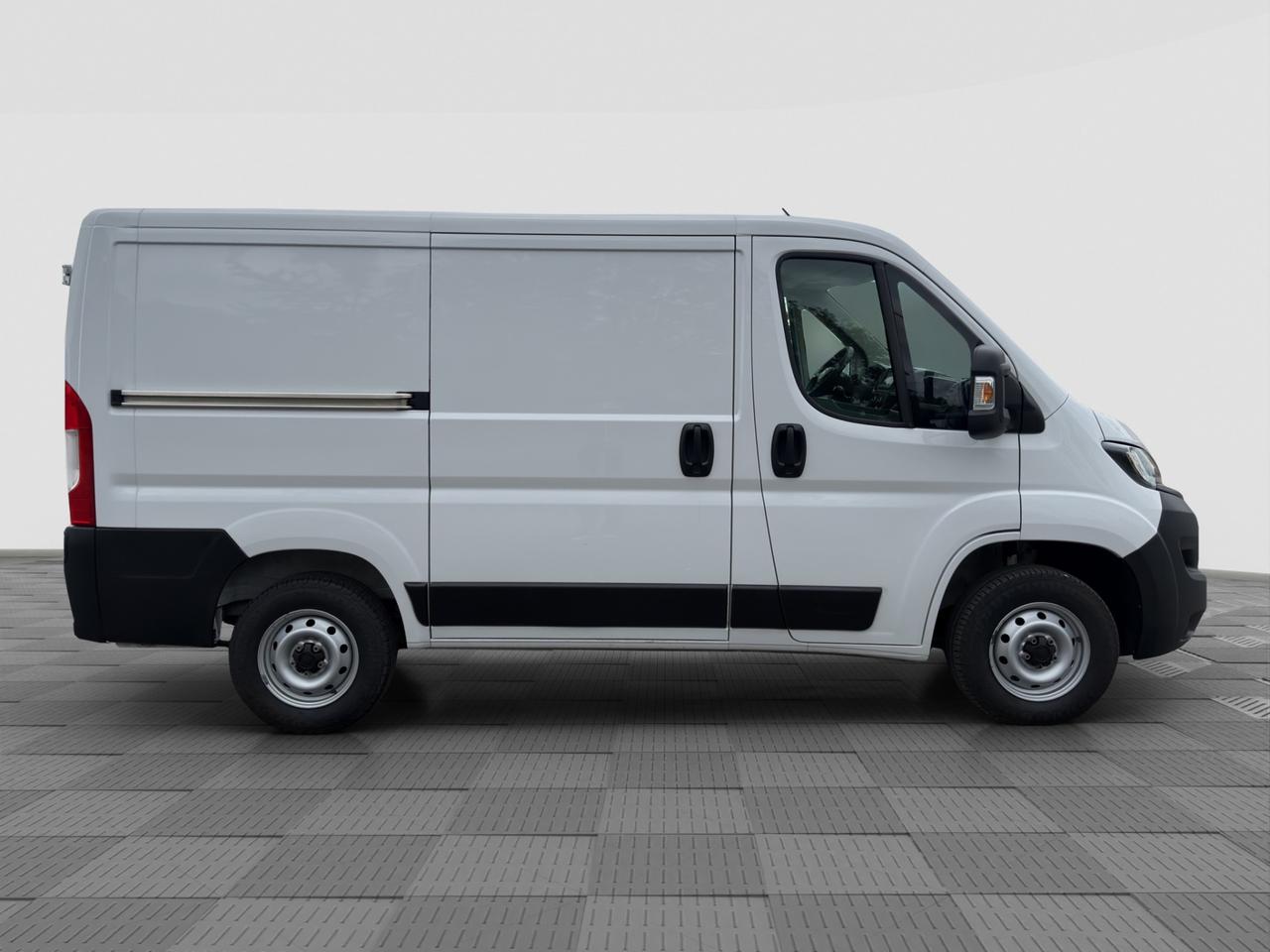 FIAT Ducato (4ª serie) Ducato 30 2.2 Mjt 120CV PC-TN Furgone