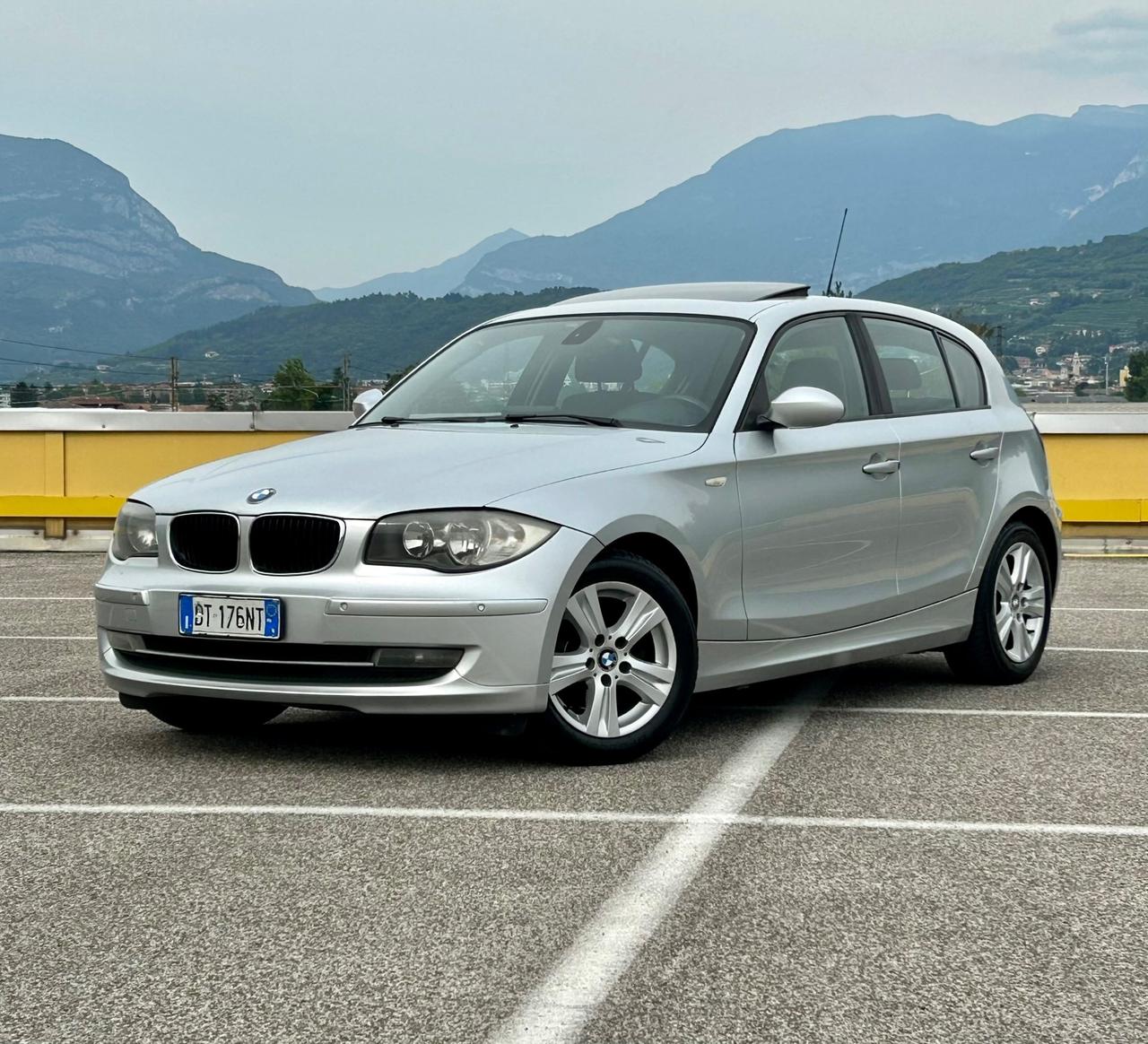 Bmw 120d CAMBIO AUTOMATICO FULL OPT. 2009