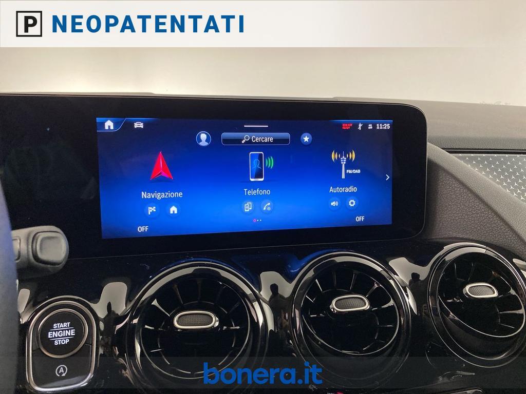 Mercedes GLA 180 180 D Advanced 8G-DCT