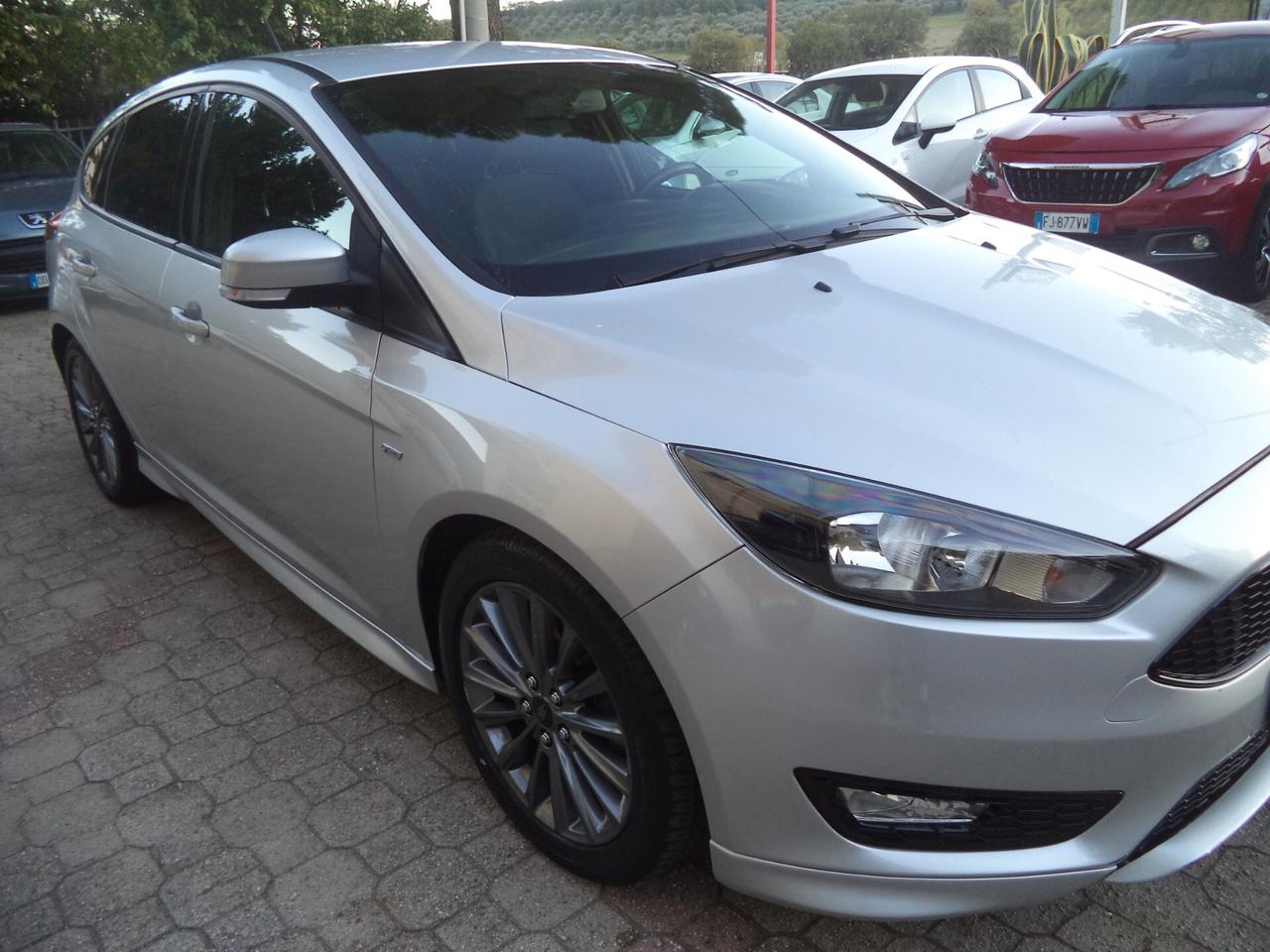 Ford Focus 1.5 TDCi 120 CV Start&Stop ST Line