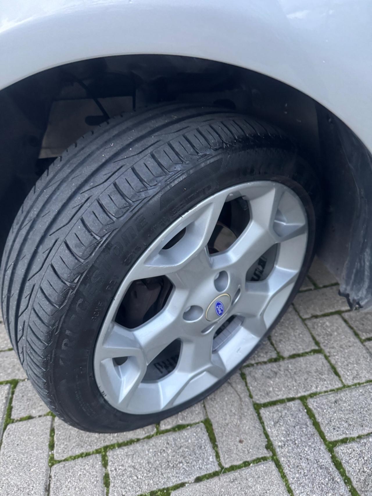 Ford Ka 1.3 TDCi 75Cv *TITANIUM* 2010