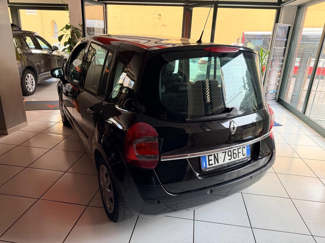 Renault Modus 1.2 16V 103 cv
