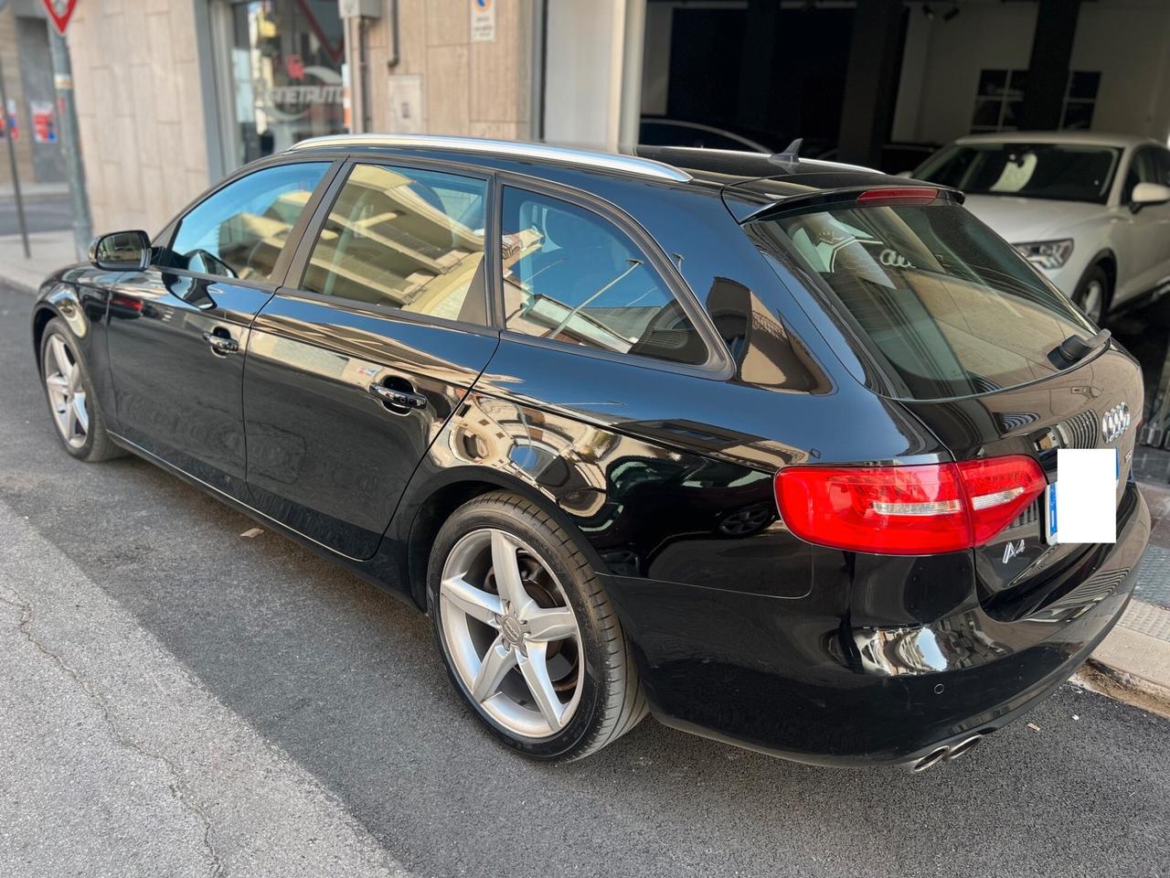 Audi A4 Avant 2.0 tdi Advanced 150cv multitronic LED/NAVI/PDC