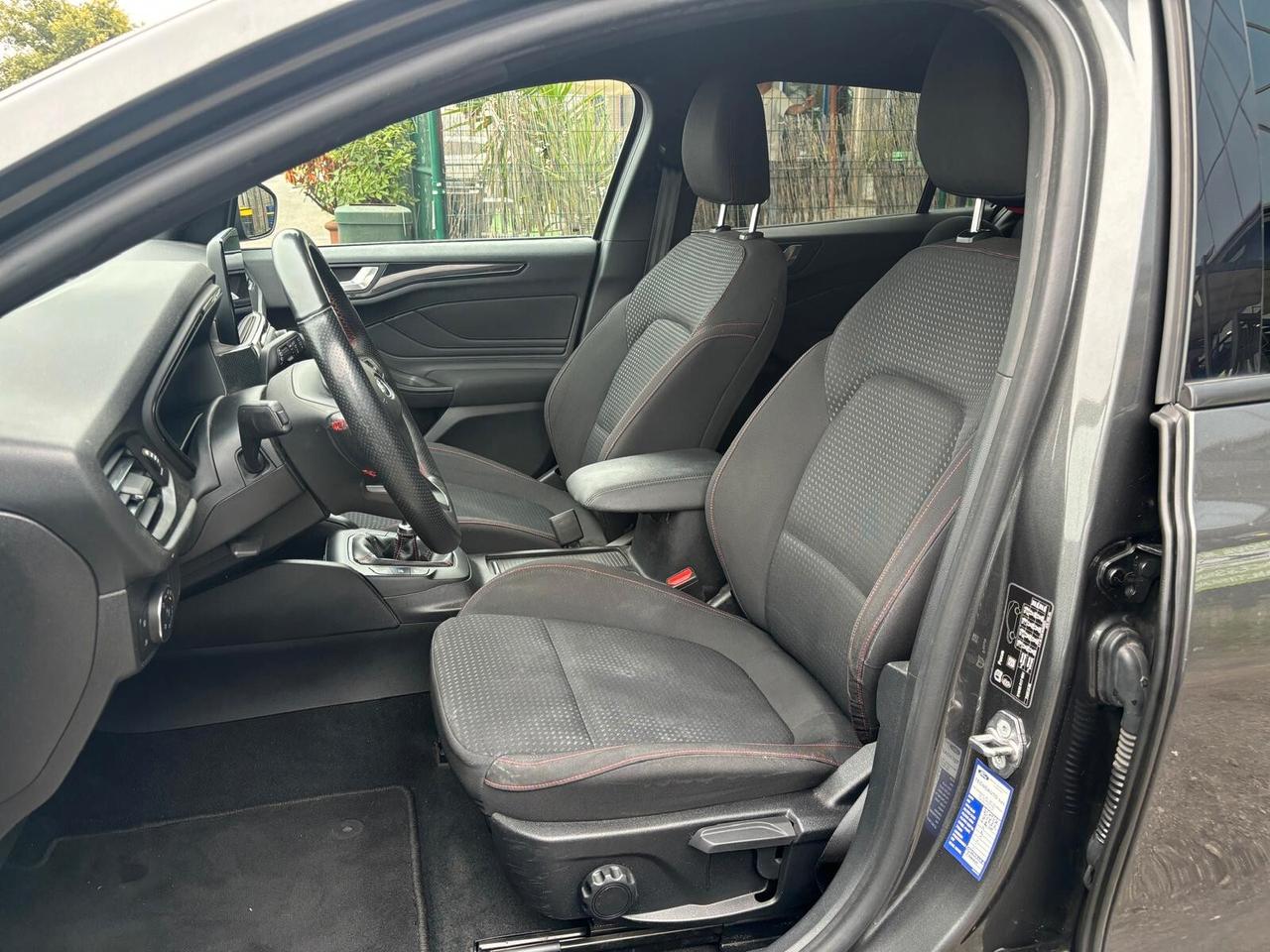 Ford Focus 1.0 EcoBoost 125 CV SW ST-Line