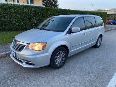 Lancia Voyager 2.8 Turbodiesel Platinum 163 CV