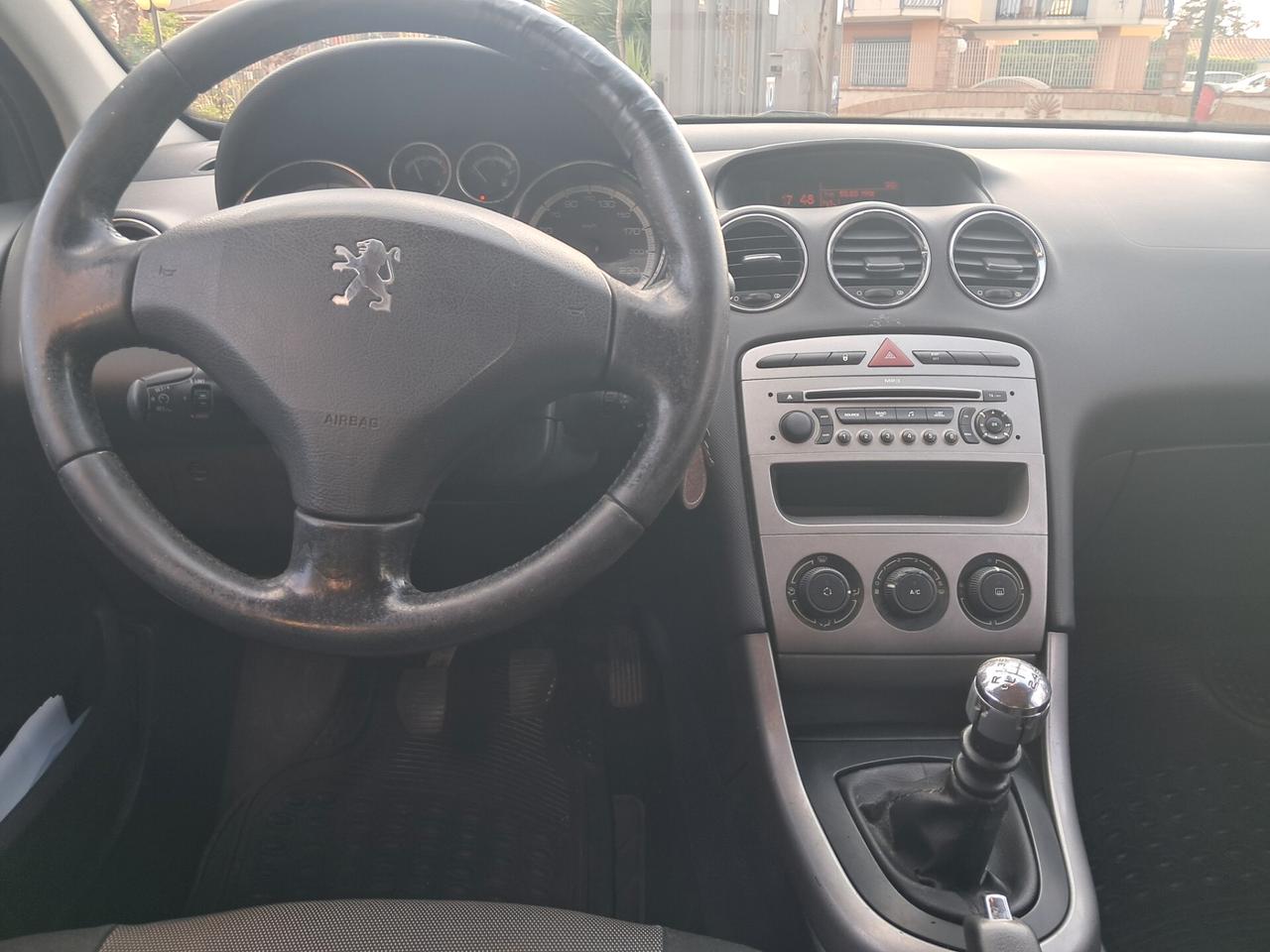 Peugeot 308 1.6 HDi 110CV 5p. Premium (6 Marce)