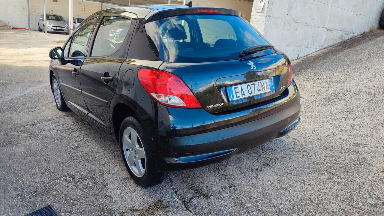 Peugeot 207 1.4 HDi 70CV 5p. Energie Sport