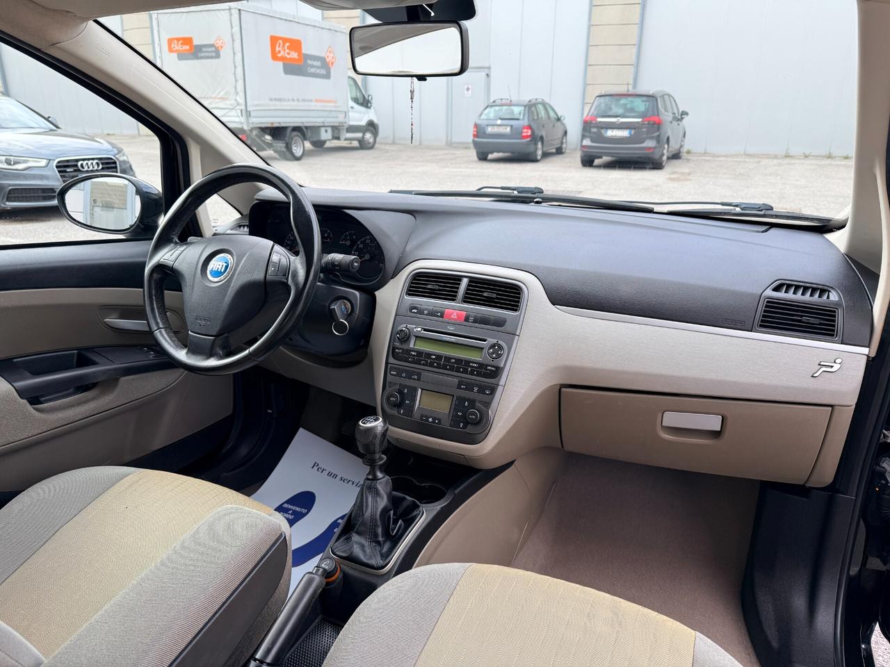 Fiat Grande Punto 1.4 Starjet 16V 5 porte Emotion