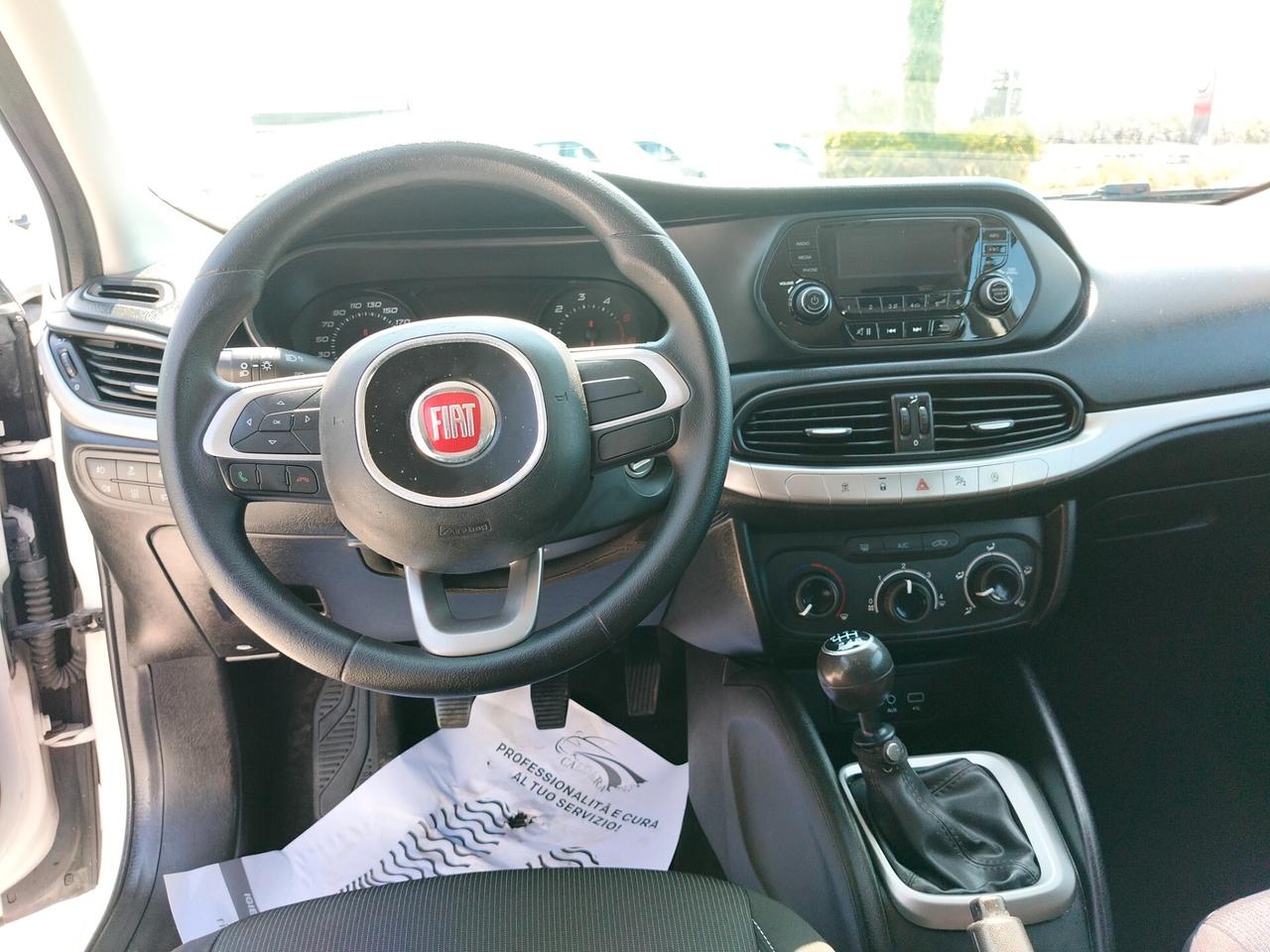 Fiat Tipo 1.6 Mjt S&S 5 porte Easy