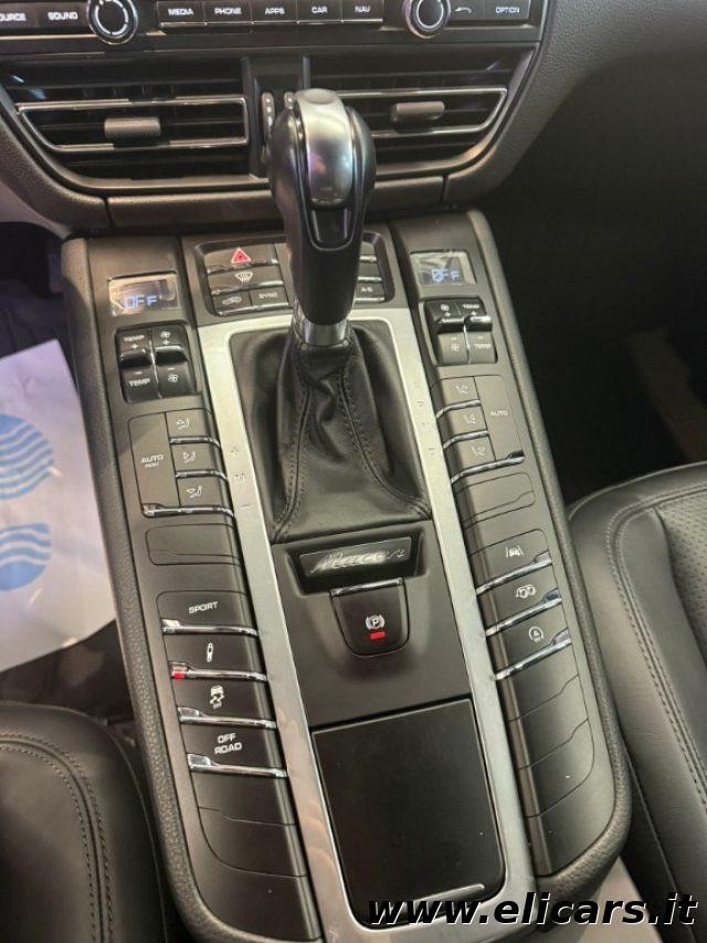 PORSCHE Macan 2.0