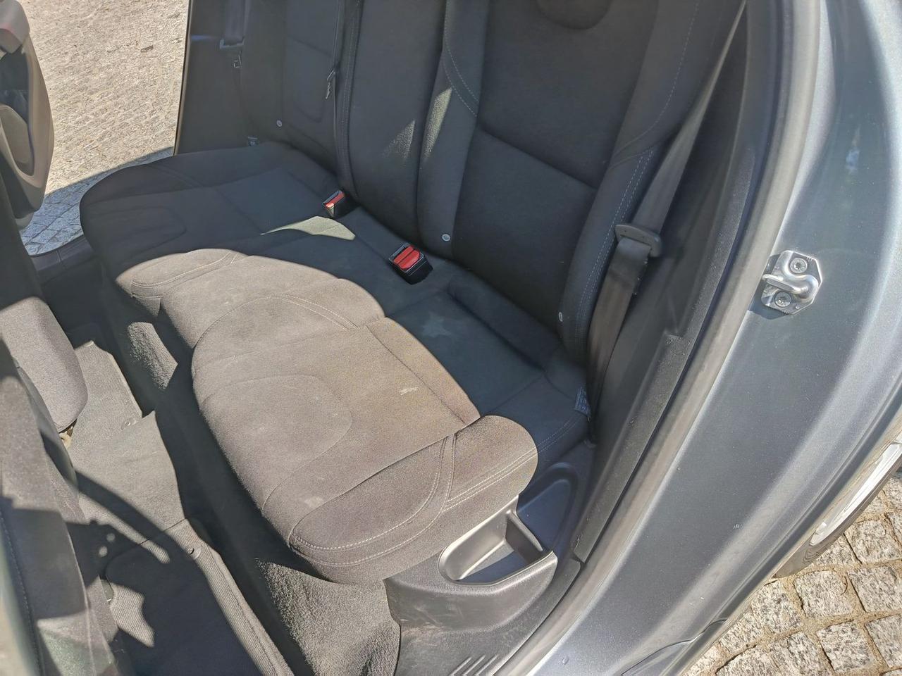 Volvo V40 Business 2.0 D2 #10316