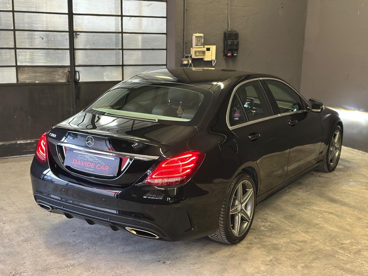 Mercedes-benz C 180 Premium AMG