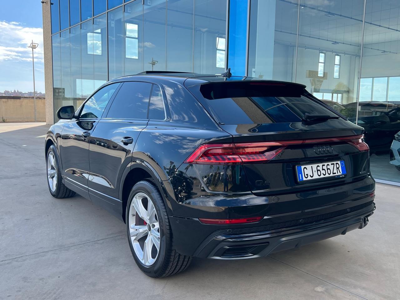 Audi Q8 55 3.0 340CV tfsi mhev Sport quattro tiptronic - possibilità noleggio no scoring