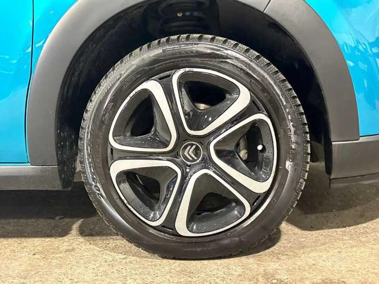 Citroen C3 BlueHDi 100 " B-Color Green/Black Pari al Nuovo"