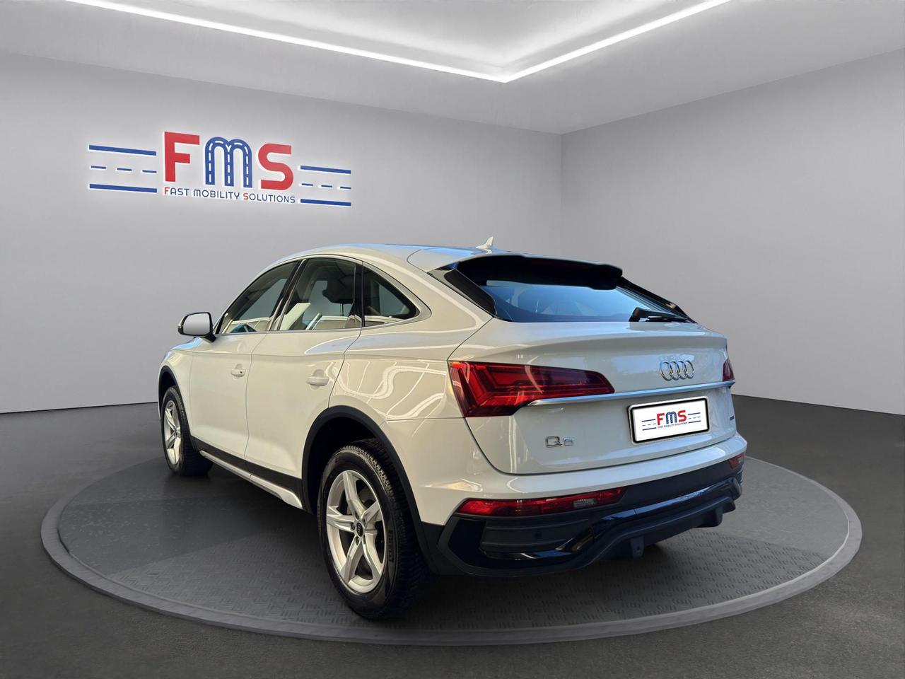 Audi Q5 Sportback 40 2.0 tdi mhev 12V Business