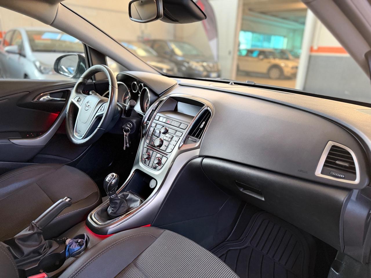 Opel Astra GPL COSMO NEOPATENTATI