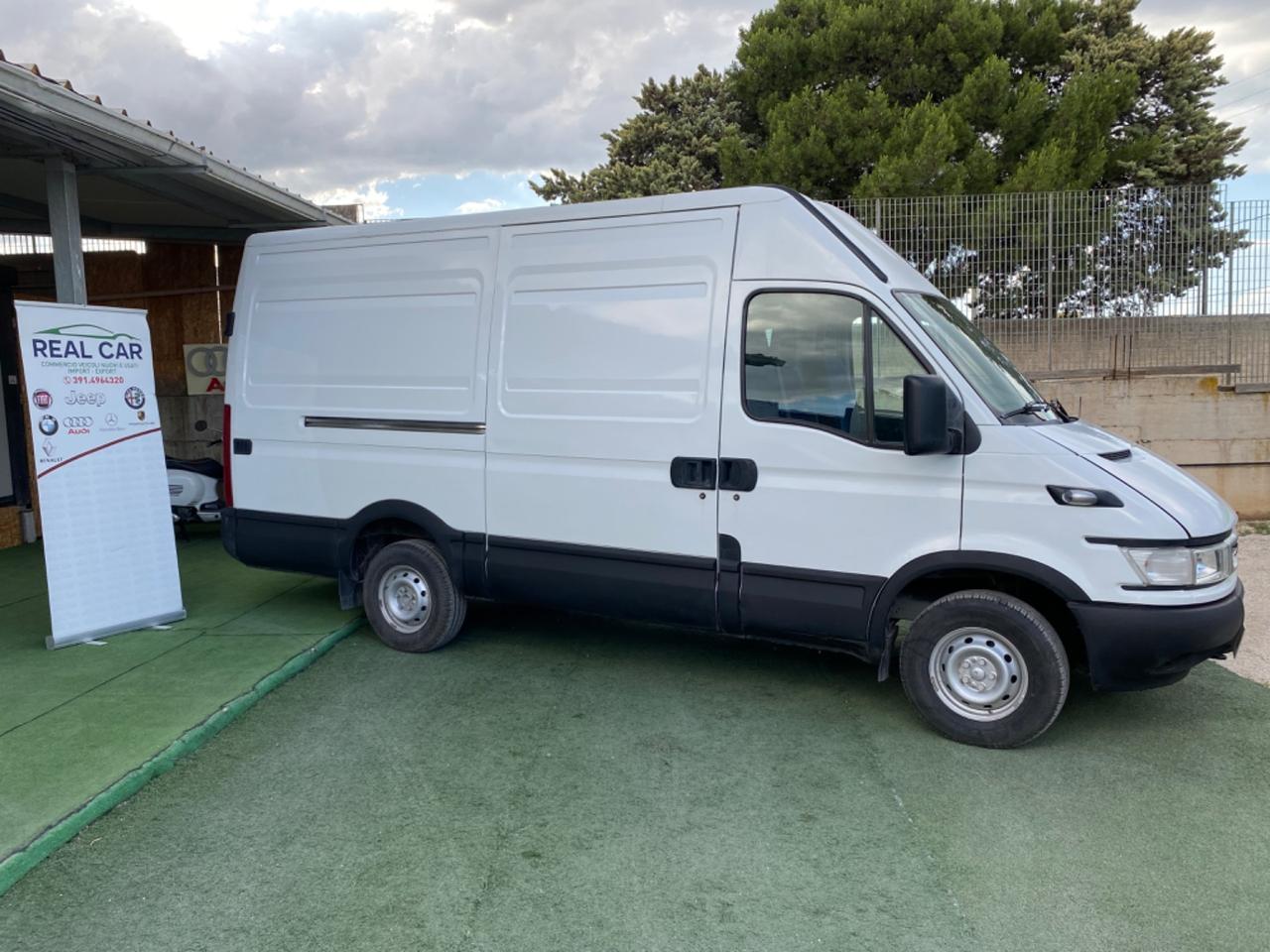 Iveco Daily 35S12 Furgone Clima