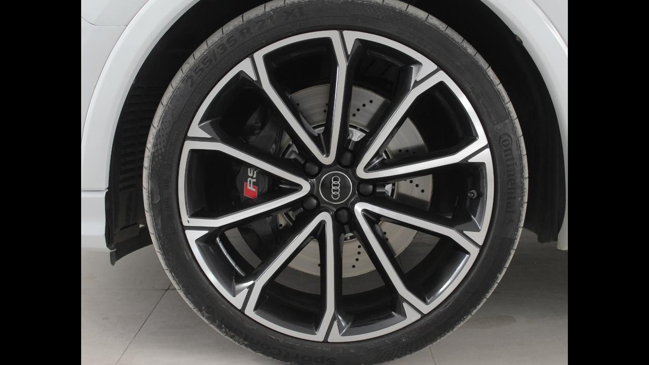 AUDI Q3 2019 Sportback - Q3 Sportback RS 2.5 quattro s-tronic