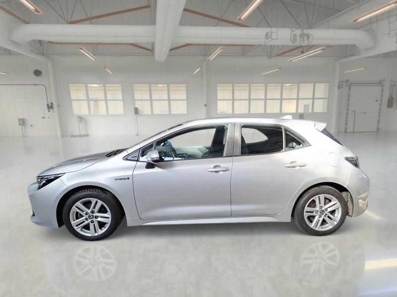 TOYOTA COROLLA 1.8 HYBRID BUSINESS 5 PORTE BERLINA