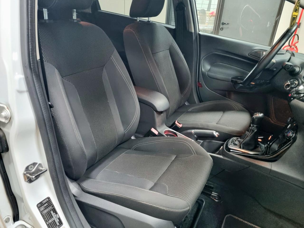 FORD FIESTA 1.4 BENZINA/GPL TITANIUM 5p. NEOPATENTATI