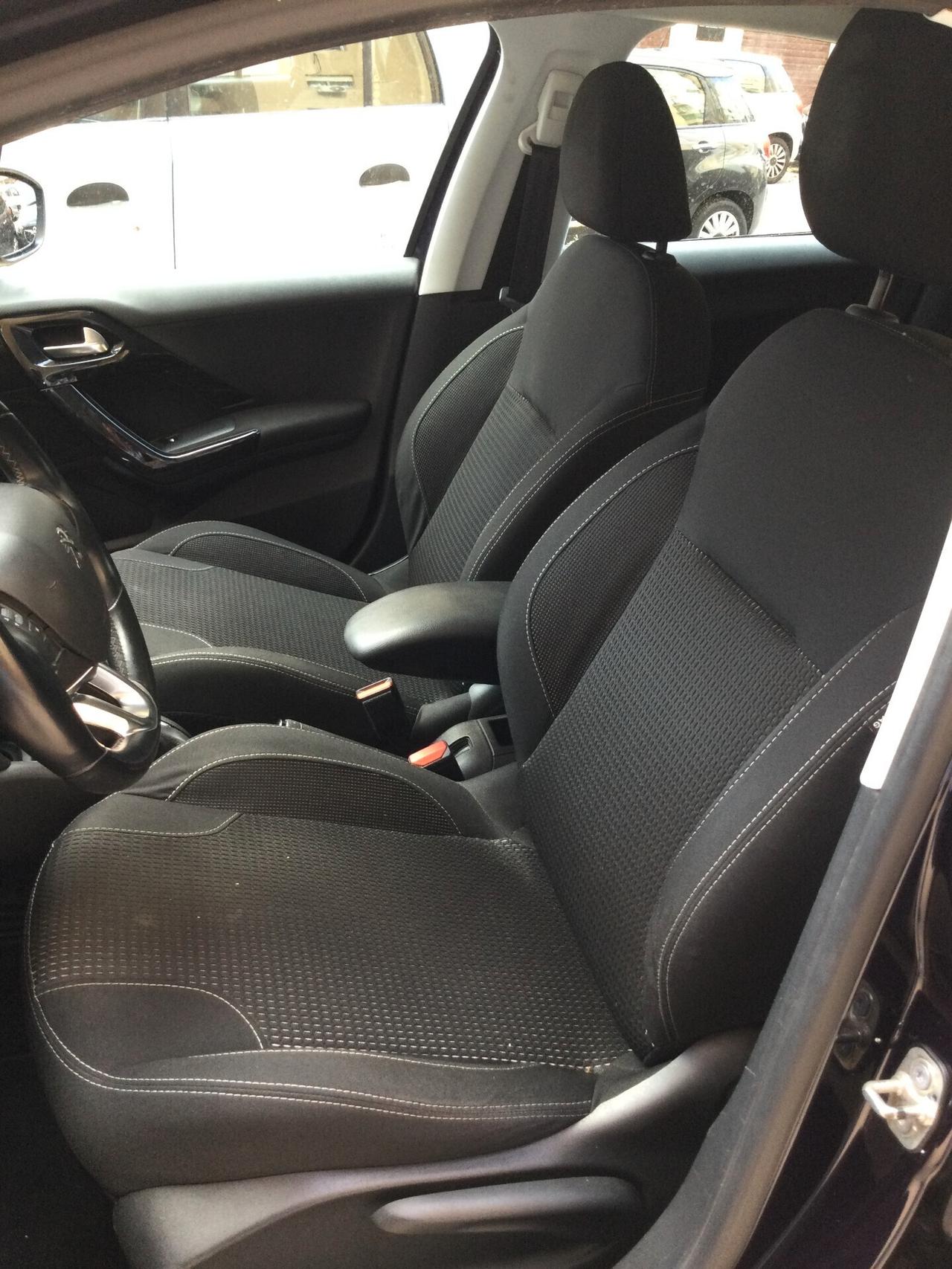 Peugeot 208 1.2 Allure 5 porte