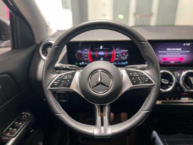 MERCEDES-BENZ GLA 180 GLA 180 d Automatic Progressive Advanced