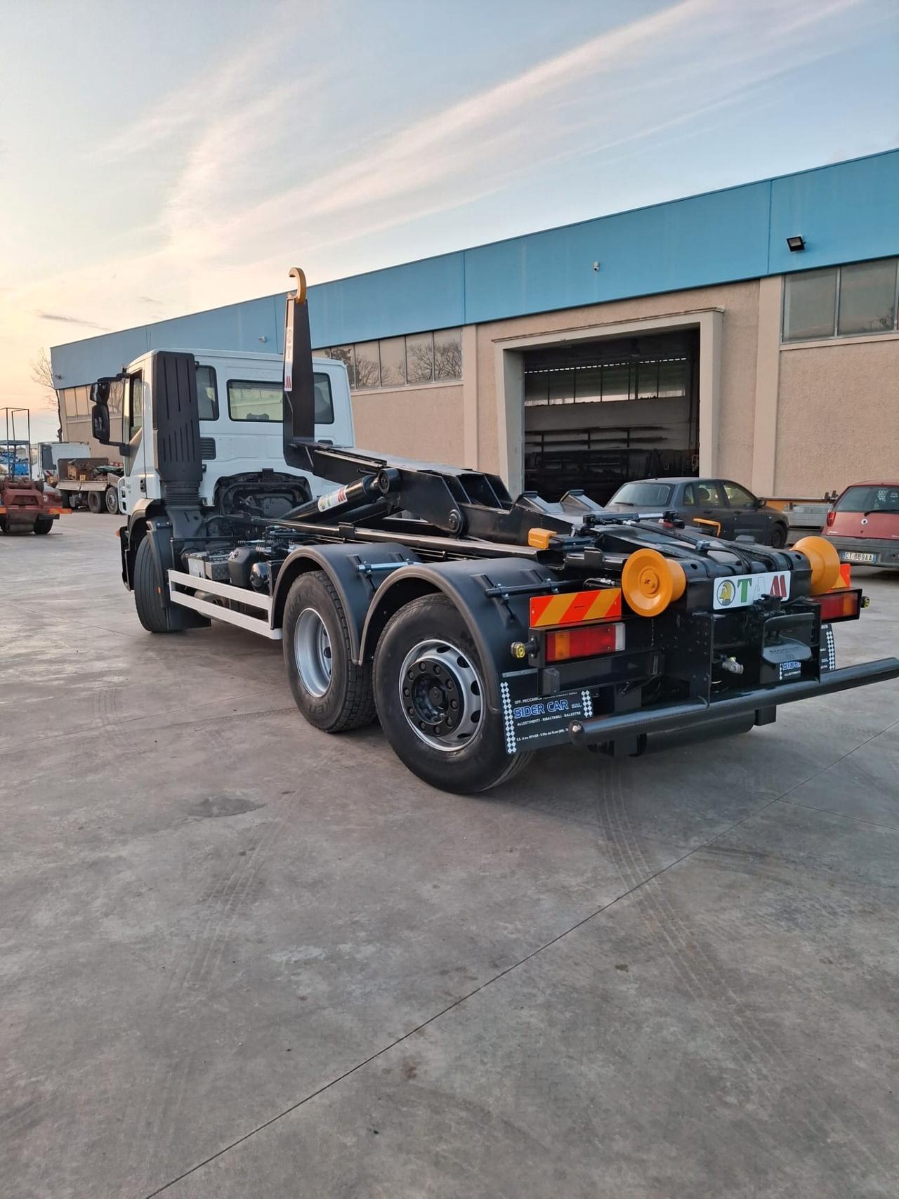 Iveco stralis 260 e 42 passo 4200 scarrabile 26 ton TAM