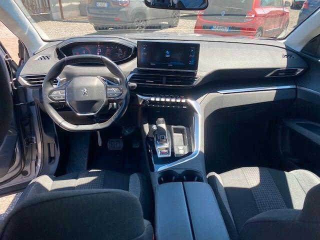 Peugeot 3008 BlueHDi 130 S&S EAT8 Active Pack