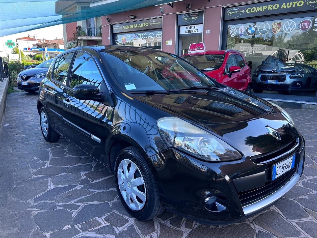 Renault Clio 1.2 16V 5 porte Luxe