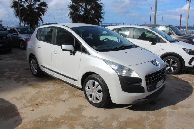 PEUGEOT 3008 1.6 HDi 110CV Business