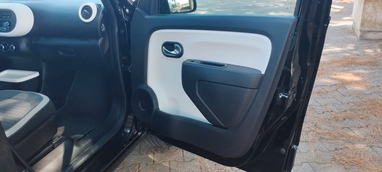 Renault Twingo Zen 1.0 10/16 km 42.382