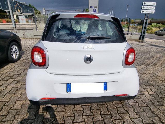 SMART ForFour 70 1.0 Passion