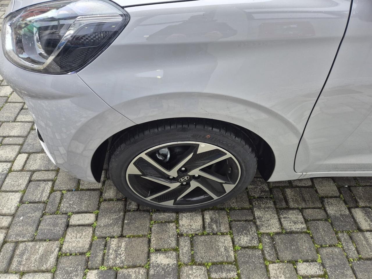 Hyundai i10 1.0 MPI AT Prime - CAMBIO AUTOMATICO