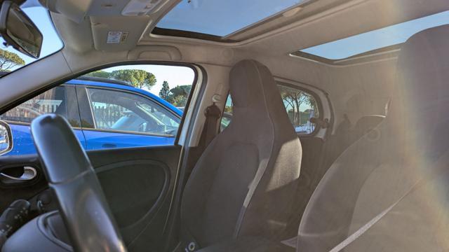 SMART ForFour TURBO 0.9cc 90cv CRUISE CONTROL CERCHI IN LEGA