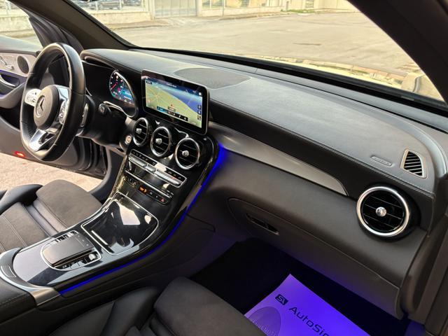 MERCEDES-BENZ GLC 300 de 4Matic Plug-in hybrid Coupé Premium Plus.