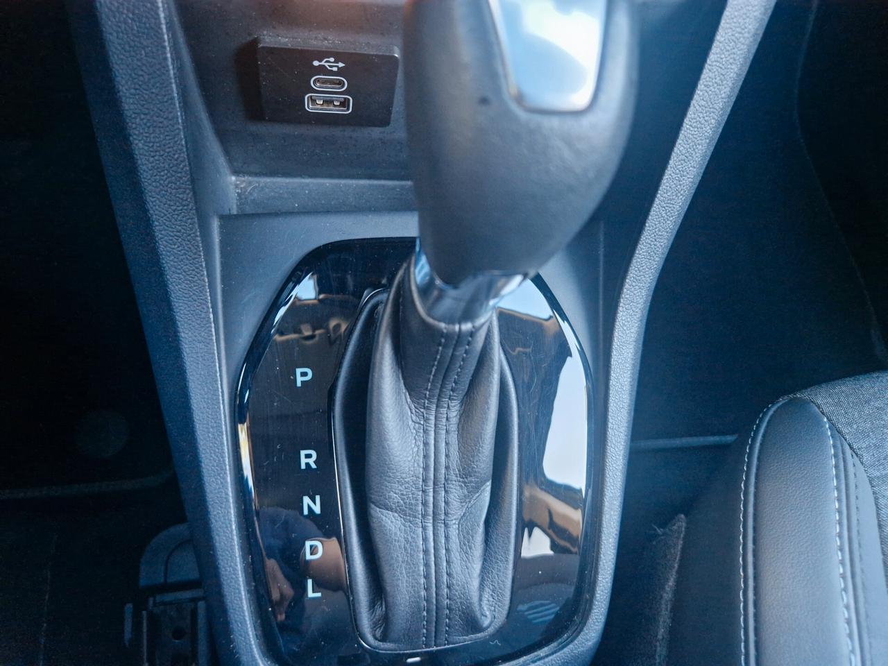 Ford Tourneo Courier AUTOMATICA 1.0 125CV Carplay, Telcamera