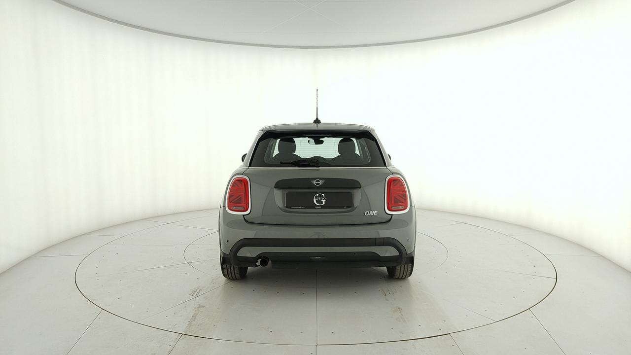 MINI Mini IV F55 2021 5p - Mini 5p 1.5 One Essential 75cv