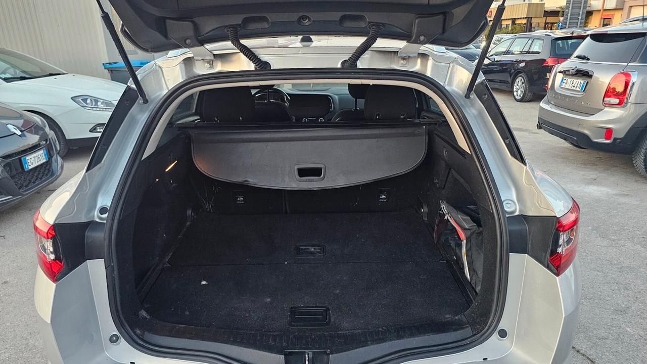 Renault Megane Mégane dCi 8V 110 CV Energy Bose