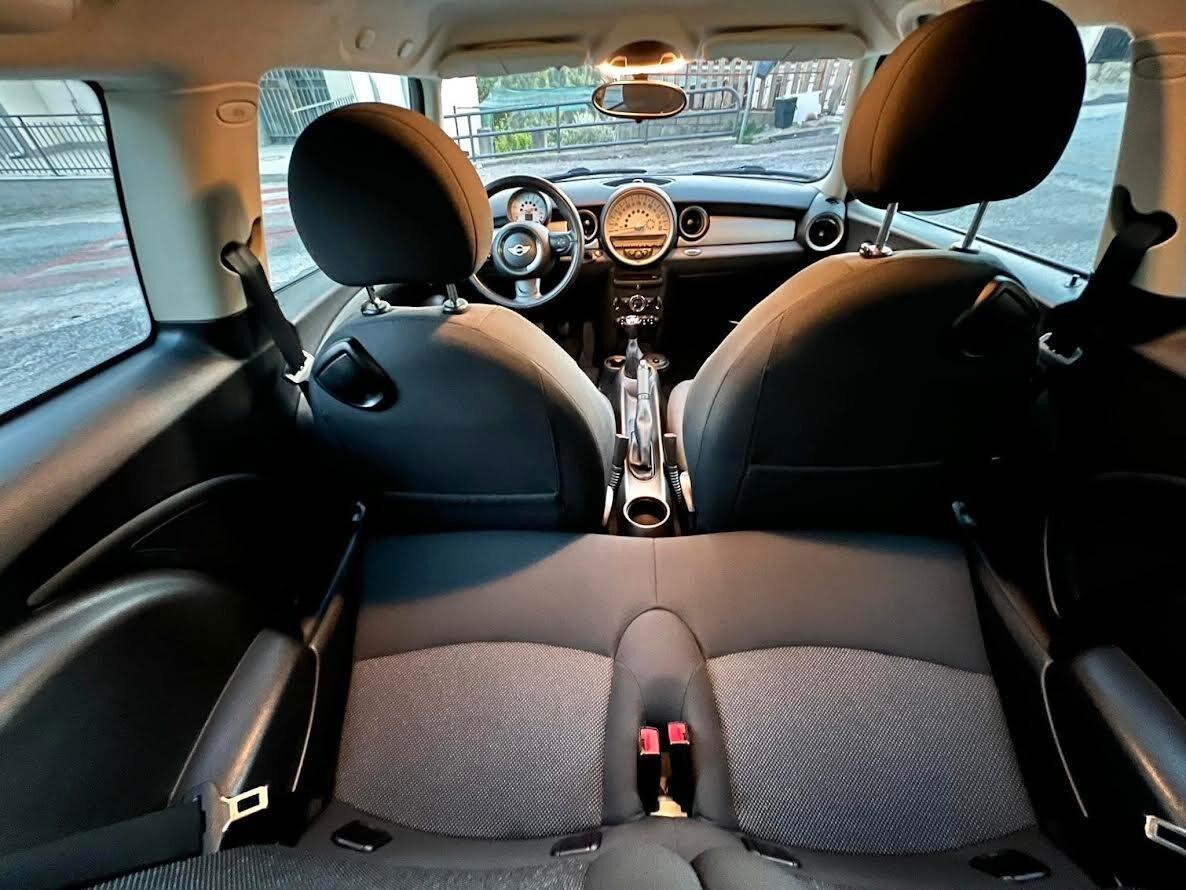 Mini 1.6 16V One (55kW)