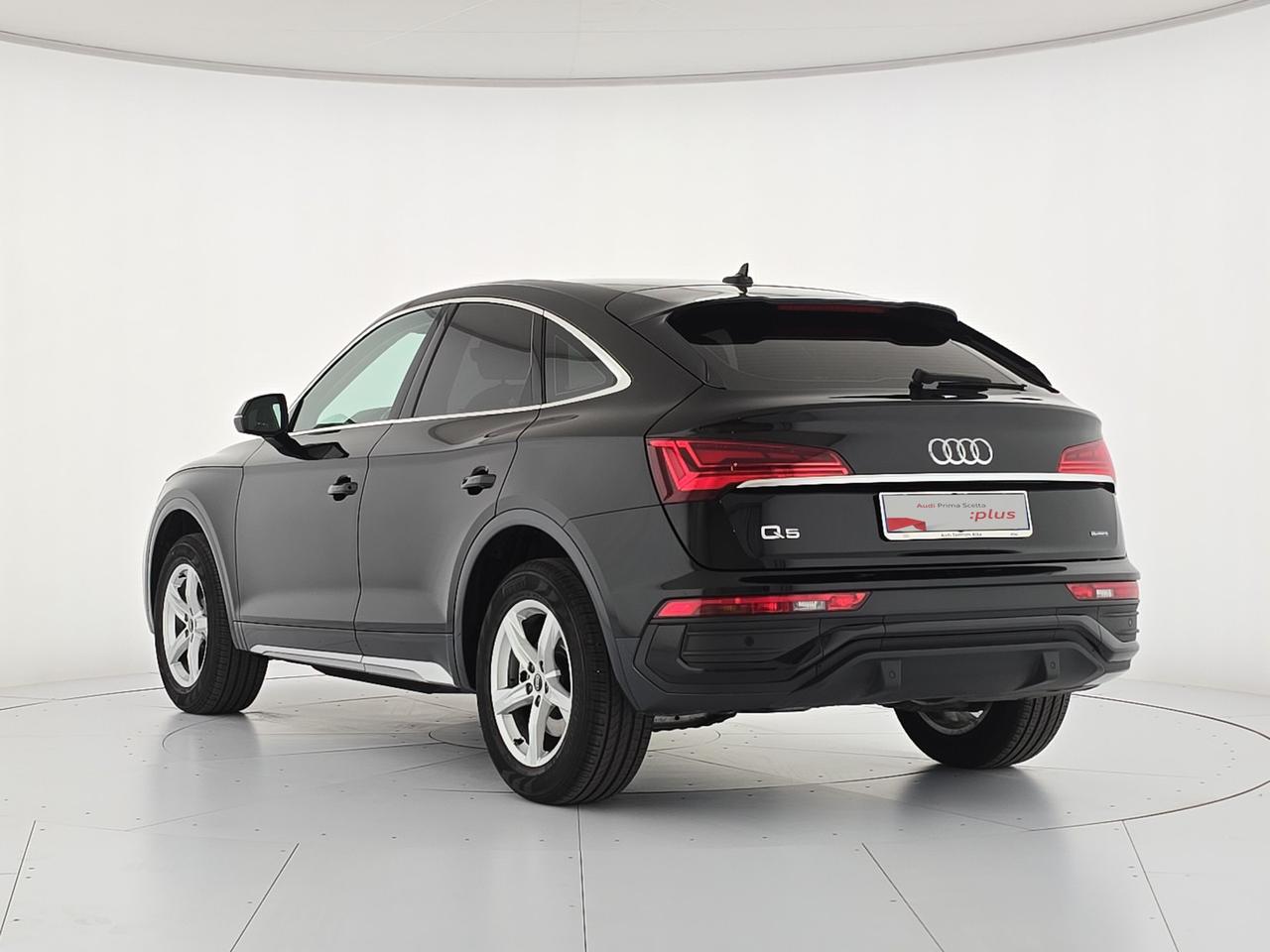 Audi Q5 sportback 40 2.0 tdi mhev 12v business advanced quattro s-tronic