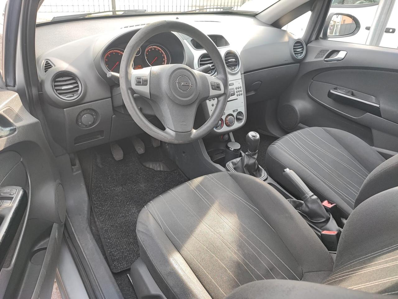 Opel Corsa 1.0 Enjoy uni-pro