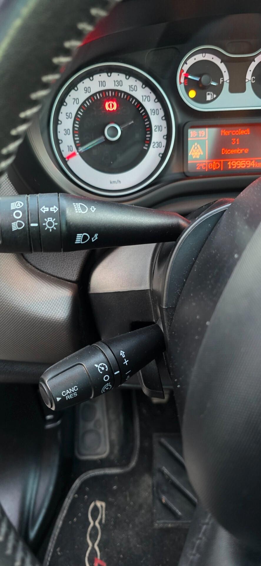 Fiat 500L Living 0.9 TwinAir Turbo Natural Power Lounge