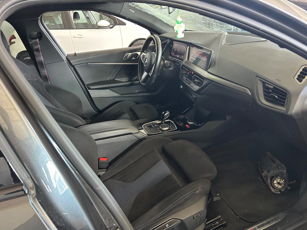 Bmw 118 118i 5p. Msport Exterior