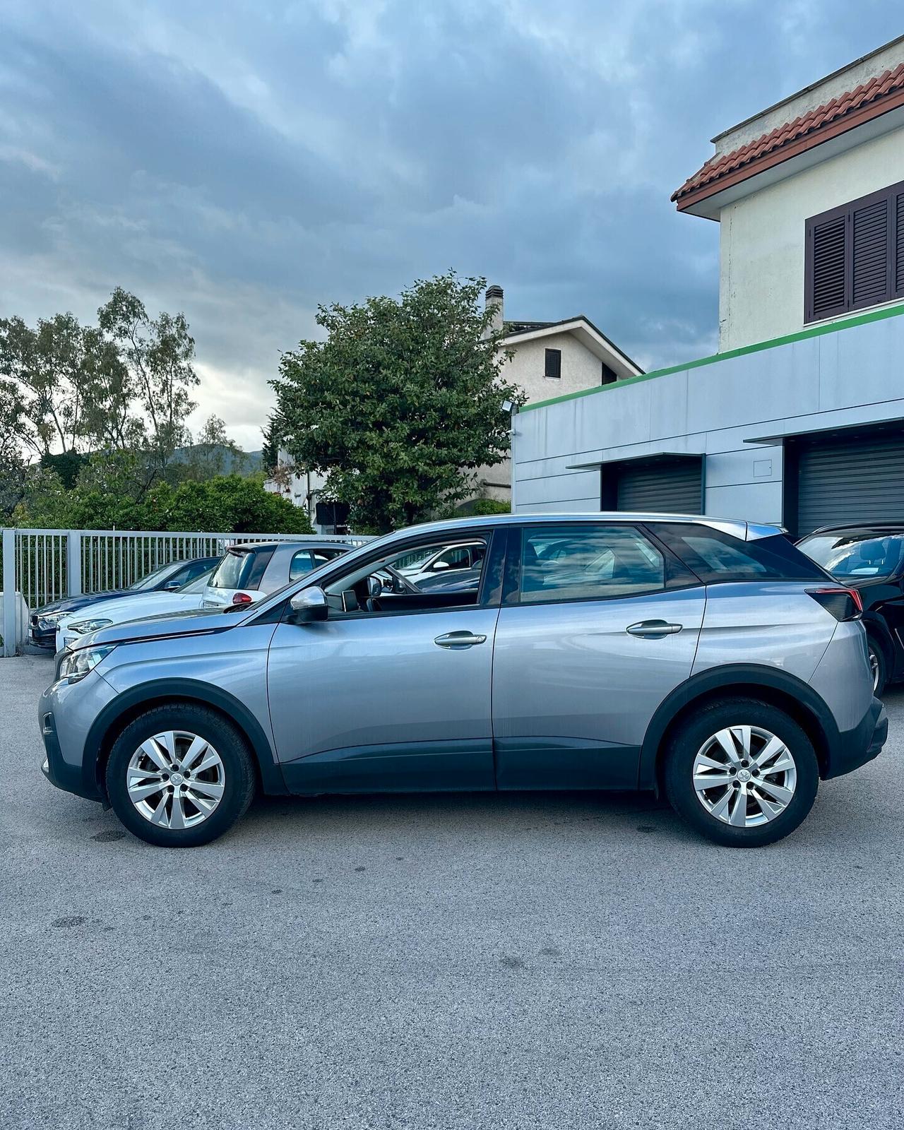 Peugeot 3008 BlueHDi 130 S&S Business