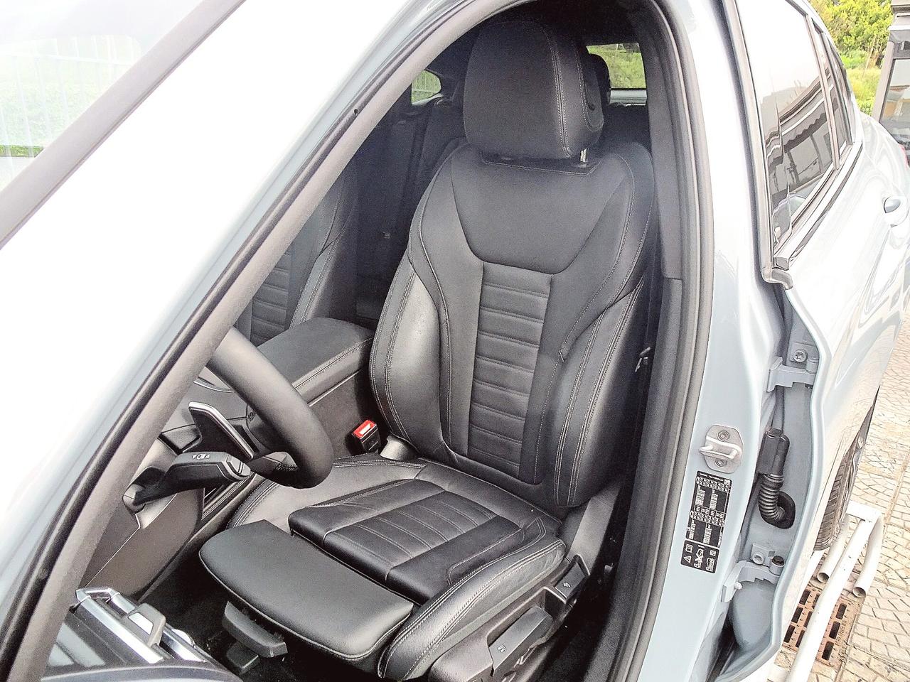 BMW X4 M Sport X Drive20d Hybrid