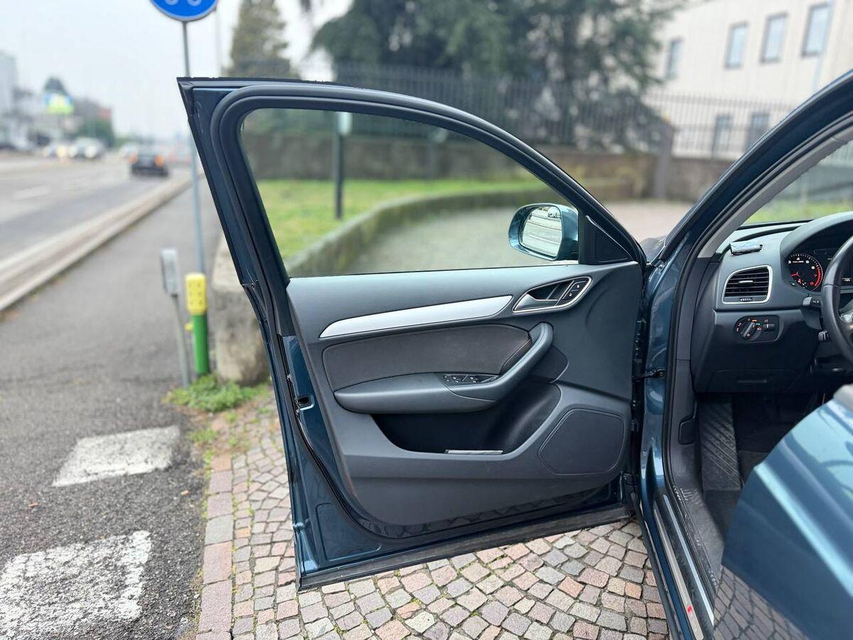 Audi Q3 1.4 tfsi cod S line edition s-tronic