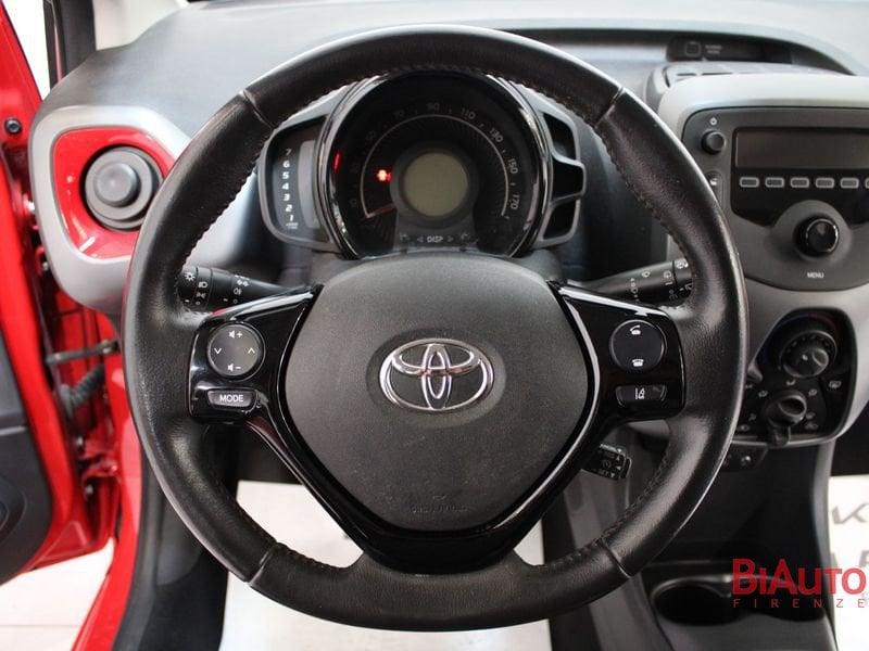 Toyota Aygo Aygo 5p 1.0 x-cool 72cv