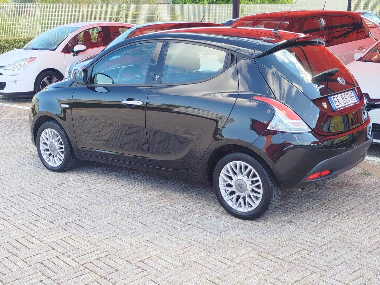 Lancia Ypsilon 1.3 DIESEL MULTIJET 95 CV PLATINUM